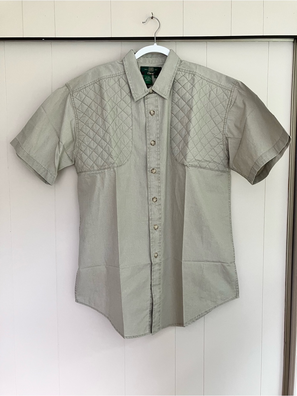 Orvis Quilted Shoulder Shooting Hunting Safari Shirt Mens Size Large Tan Cotton